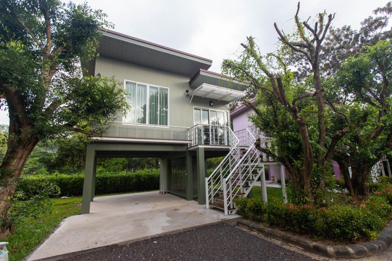 Hotel The Chamuang Forest Nakhon Nayok Exterior foto